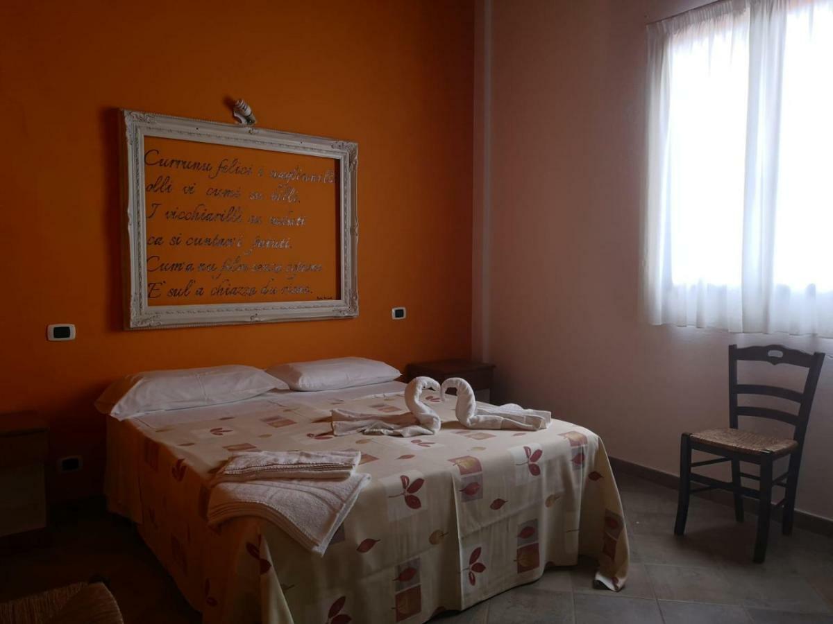הוילה בוניפטי Azienda Agrituristica La Fonte מראה חיצוני תמונה